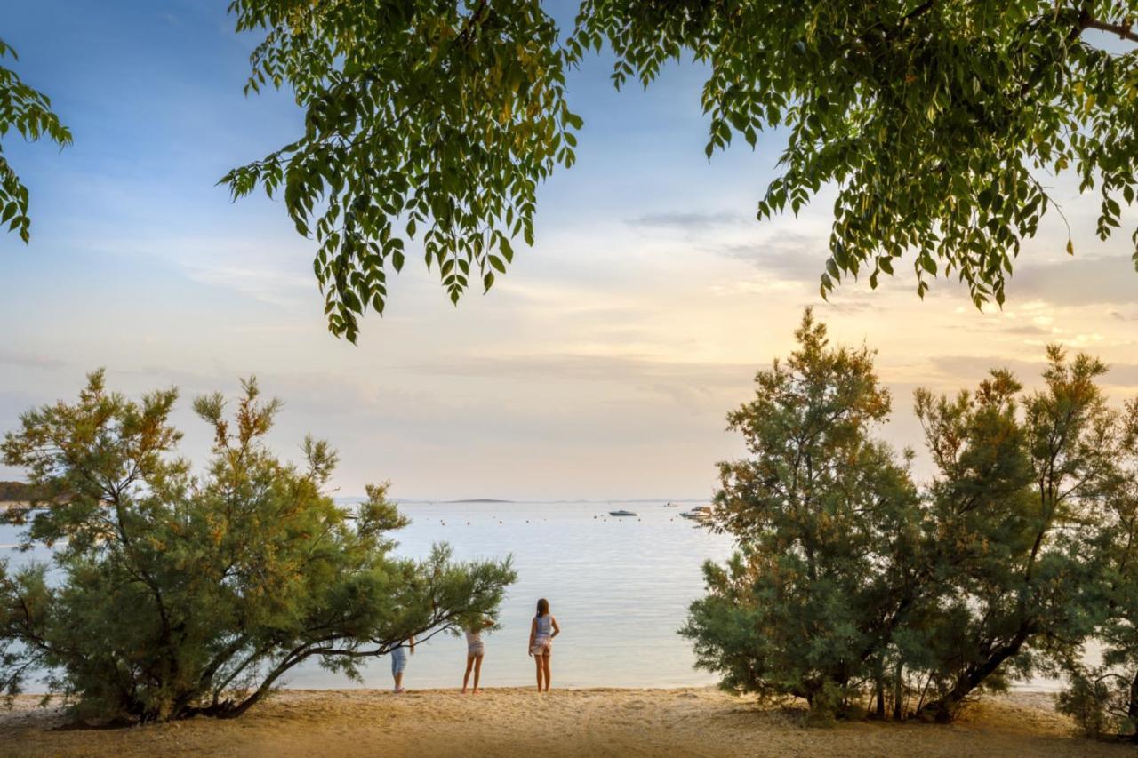 Valamar Camping Padova Banjol Exterior foto